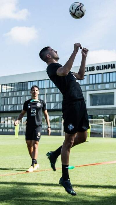 Mateo Gamarra González (22 años), defensor de Olimpia.