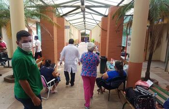 A las corridas tuvieron que buscar el cuerpo de una fallecida que no estaba en contingencia y tampoco en la morgue.