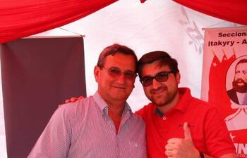 Miguel Angel Soria y Carlos Soria, intendentes entrante y saliente, respectivamente.