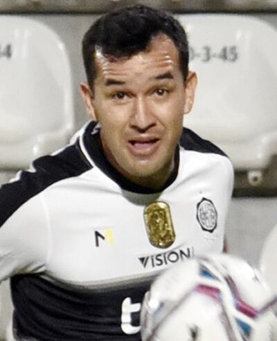 Néstor Abrahán Camacho Ledezma (33), quien se desempeñó como volante izquierdo,  es uno de los grandes beneficiados con el cambio en la conducción técnica de Olimpia.