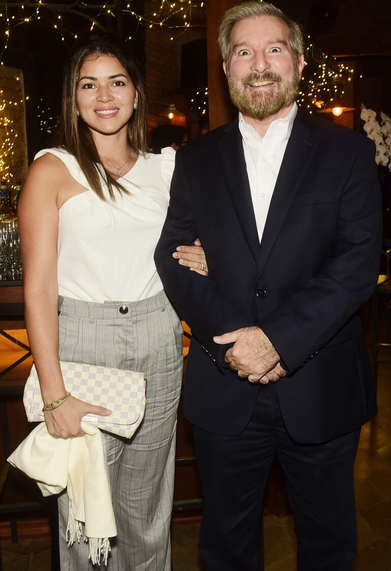 Cynthia y Miguel Carrizosa.