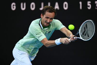 El ruso Daniil Medvedev cedió un set pero cumplió en 2ª ronda ante el local Nick Kyrgios.