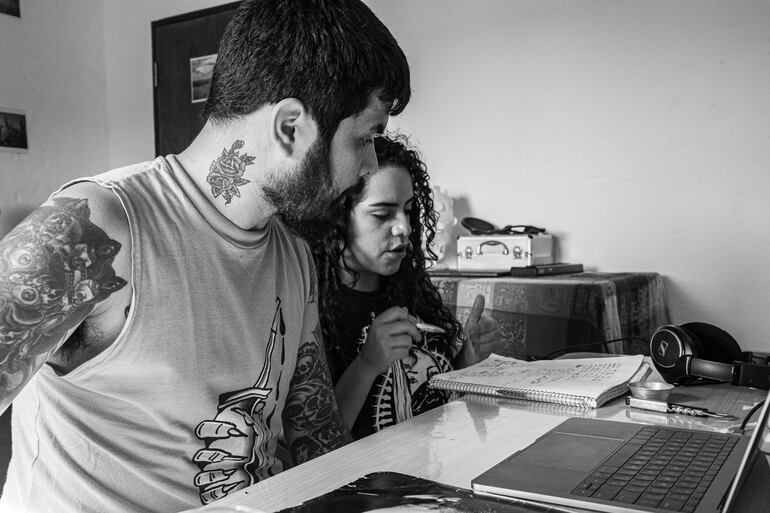 Kuña Street grabando con Marcelo Soler.