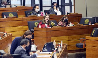 Se necesitaban 41 votos para la interpelación al Ing. Luis Villordo, pero sumaron 64 los diputados que se manifestaron a favor de su convocatoria para comparecer ante el pleno.