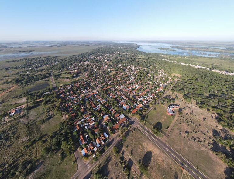 Luego de la verificación de las obras de maquinización del Brazo Aña Cuá, los presidentes de la República del Paraguay y de la Argentina, participarán del acto de traspaso de las 1.134 viviendas, a los pobladores de los núcleos habitacionales I y II de Las Mil Viviendas.