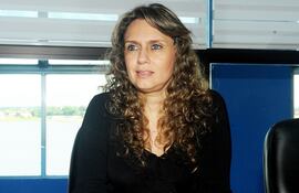La diputada Rocío Vallejo (Patria Querida) y un grupo de legisladores pide a Aduanas controlar los aviones cargueros.