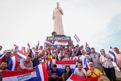 La primera parada de ayer de  la gira de la concertación fue en la capital de Itapúa, Encarnación.