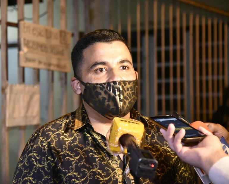 Abogado Valentín Domínguez.