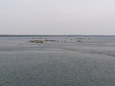 El río Paraná en la zona del Brazo Aña Cuá- Ayolas se mantiene estacionado desde el viernes pasado.