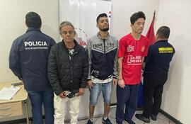 Los ciudadanos brasileños expulsados del país.