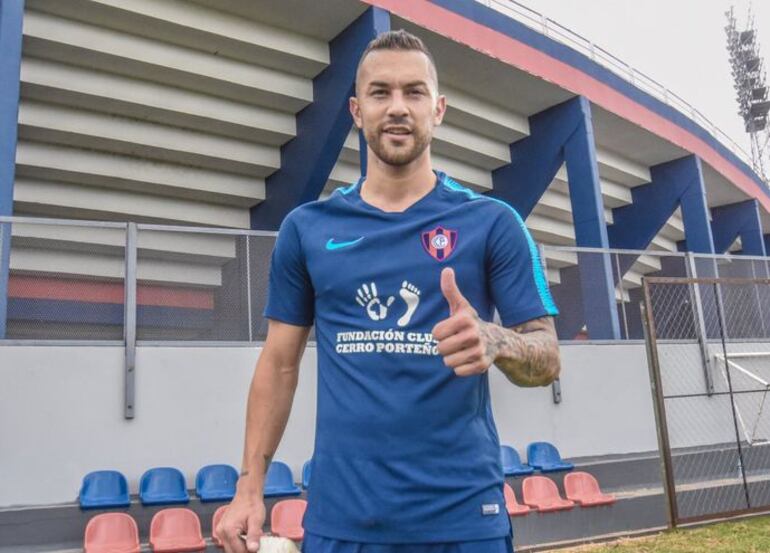 Luis Fariña llegó a un acuerdo con Cerro Porteño