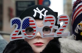 La fiesta de bienvenida al nuevo año en Times Square se hará, pese al alza de casos.