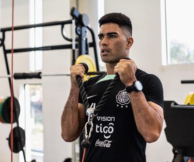 Brian Guillermo Montenegro Benítez (29 años), atacante de Olimpia apodado en las redes “Poeta”.