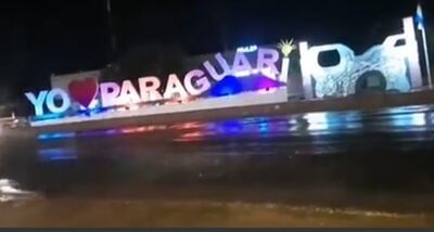 En la ciudad de Paraguarí se registró una pertinaz llovizna.
