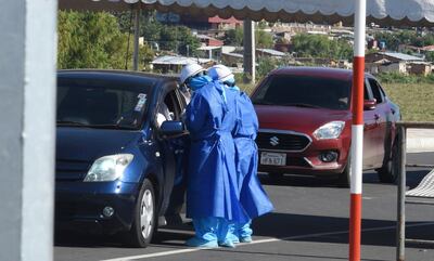 El Ministerio de Salud solicitó ayer que las personas sin síntomas, no vayan a los puestos de testeos de covid-19.