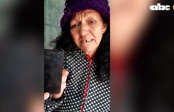 Mujer denuncia a directora de Centro de Salud de Quyquyhó por amenazarla con retirarle el beneficio de Tekoporã.