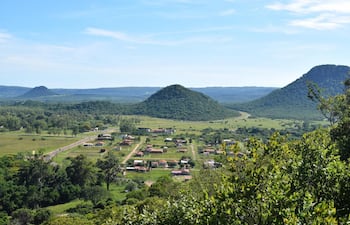 firman-convenio-para-construir-parque-recreativo-en-paraguari-223700000000-1830226.jpg