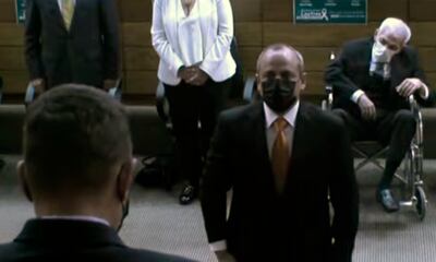 El contralor Camilo Benitez durante su juramento ante el pleno de la Cámara de Diputados.