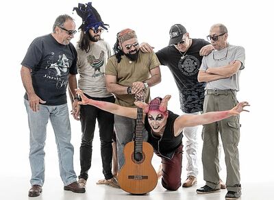 Algunos de los integrantes del grupo Nde Pomberos.