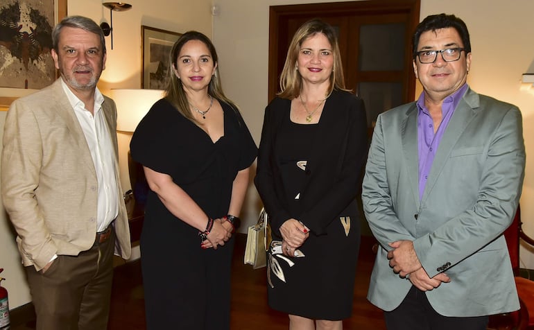 Vicente Ruiz Pérez, Leticia Herreros, Leticia Pintos y José Ferreira.