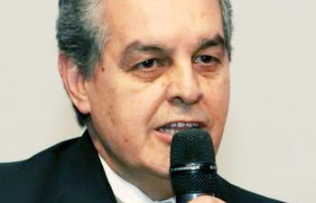 Dr. Manuel Riera, vicepresidente de la ARP.