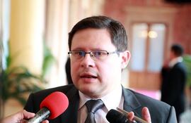 Viceministro de Tributación Óscar Orué.