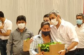 El presidente Mario Abdo participó del acto de entrega en el distrito de Yguazú.