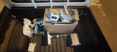 Equipos incautados tras allanamientos que desarticularon estructura criminal que se dedicaba a la reducción y venta de celulares de alta gama robados