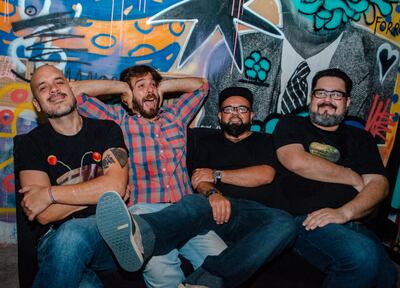 La agrupación nacional Súper Turbo Diesel presenta una nueva canción y se prepara para actuar en Asunciónico.