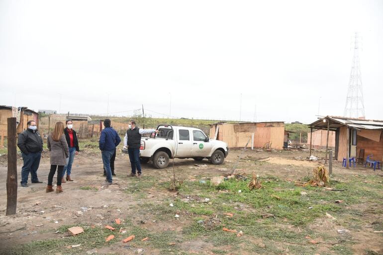 Intervención de la Municipalidad de Asunción en la Costanera Norte, esta tarde