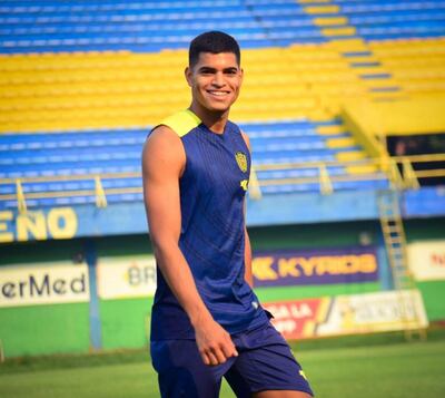 Marcelo Pérez (22 años), del Sportivo Luqueño, es el máximo anotador del torneo Apertura, con seis goles.