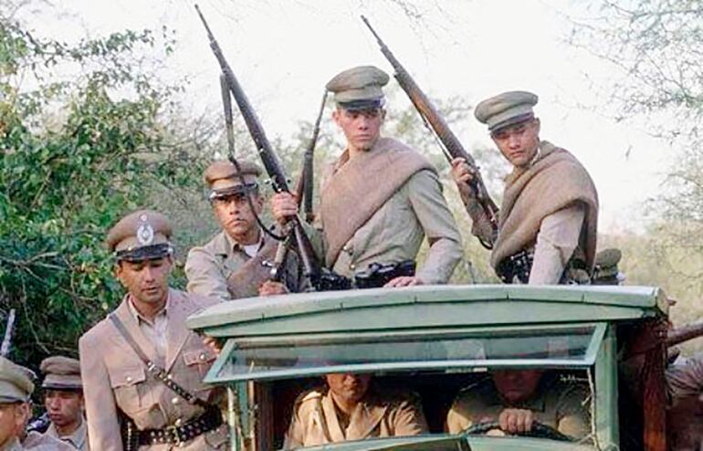 Un fotograma de la película “Réquiem por un soldado – Una historia de amor durante la guerra del Chaco”, de Galia Giménez. Este filme, que tuvo un recorrido por diferentes festivales del mundo, llegará hoy a la gente de manera gratuita, a través de las redes sociales y la televisión.