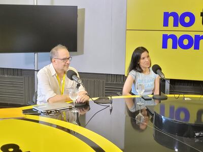 Visita en Estudios de ABC Cardinal 730 AM: Jorge Rolón Luna, candidato a diputado por Central (FG); 
Christa Rivas, candidata a diputada por Central (PPQ).