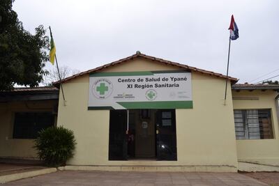 El Centro de Salud de la ciudad de Ypané. Pobladores exigen la construcción de un hospital distrital.
