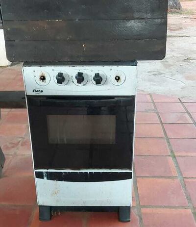 Hasta mesas, cocinas y garrafas se llevan los ladrones que en su mayoría, según la Policía, son adictos.