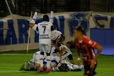 Gimnasia goleó en Argentina.