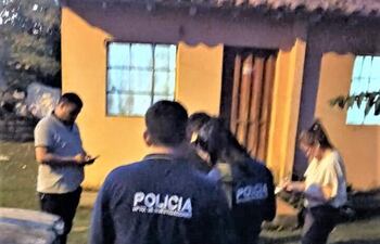 Allanan vivienda de la funcionaria de la Gobernación involucrada en "proxenetismo" en Paraguarí.