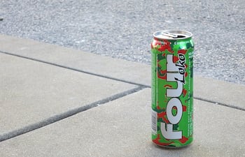 Denuncian que en minimercados venden a niños la bebida alcohólica "Four Loko" y solicitan intervención de los instituciones de control.