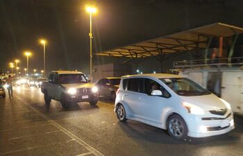 Caravana de protesta organizada por la Asociación de Servicios de Eventos del Paraguay (Asep)