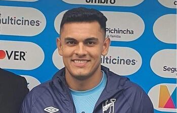 Cristian Colmán, delantero paraguayo de Universidad Católica de Ecuador.