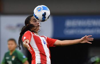 Daysy Bareiro, juegan en la posición de lateral izquierdo en la selección paraguaya, que hoy enfrenta a Ecuador por el pase a semifinales.