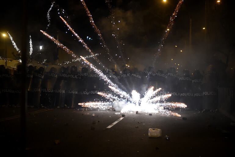 /pf/resources/images/abc-placeholder.png?d=2392