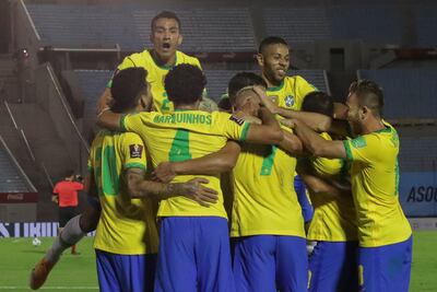 Brasil derrotó a Uruguay en el Centenario.