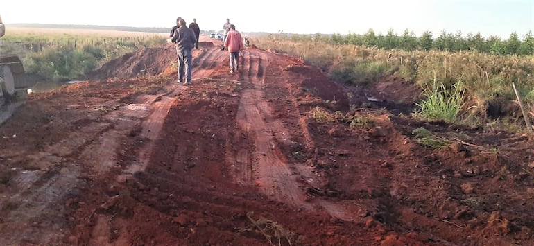 El "Paso Sinfó" quedó habilitado, pero urge en el lugar la construcción de un puente de mayor envergadura.