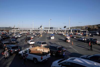 Un terremoto de magnitud 6,4 sacudió en la madrugada del martes la costa norte de California, dijo el Servicio Geológico de Estados Unidos.