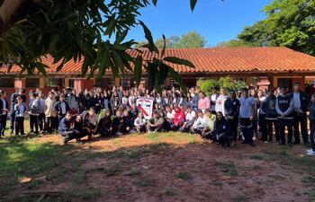 Alumnos del Colegio Nacional de Chore de los diferentes cursos retomaron sus actividades académicas desde esta mañana.