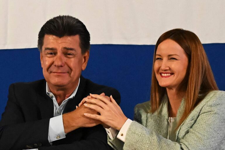 Efrain Alegre y Soledad Núñez