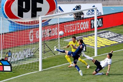 Universidad de Chile y Colo Colo empataron en el clásico.