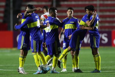 Jugadores de Boca hoy, al final de un partido de la Copa Libertadores entre Always Ready y Boca Juniors en el estadio Hernando Siles en La Paz (Bolivia).