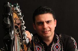 El arpista Marcelo Rojas formará parte del "Virtual Harp Concert", organizado por la productora Moon Live Entertainment desde Miami, Estados Unidos.